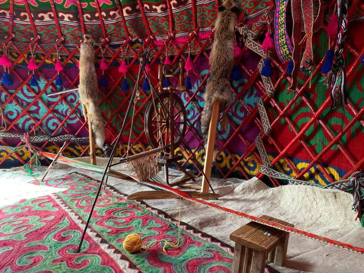 Naryn Guest House ภายนอก รูปภาพ