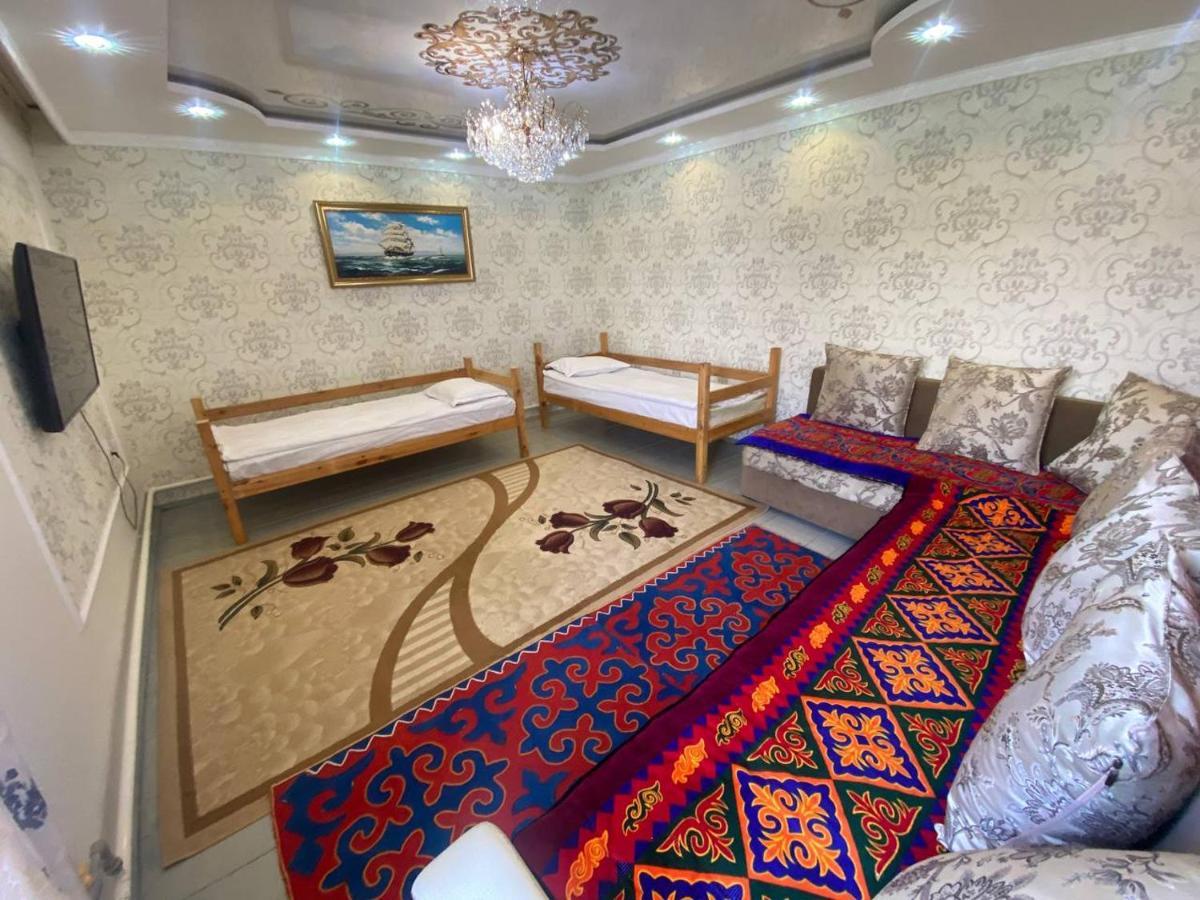 Naryn Guest House ภายนอก รูปภาพ